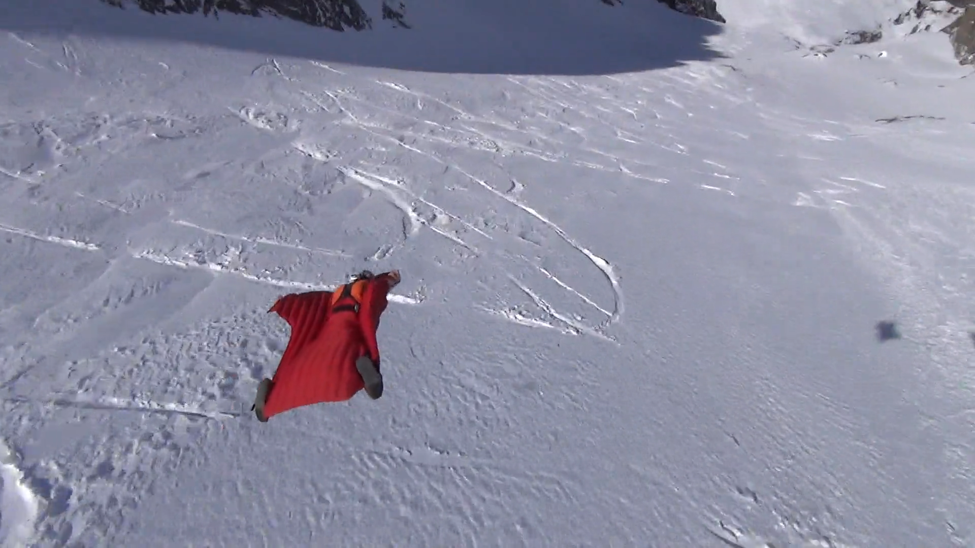 Screenshotter--DenivelatorWingsuitaTributetoBrianDrakeonVimeo-2’08” (1) Screenshotter DenivelatorWingsuitaTributetoBrianDrakeonVimeo 2’08” 1