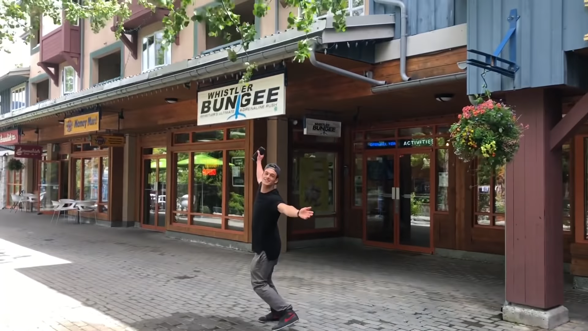 Screenshotter IGOBUNGEEJUMPINGVLOGAbsolutelyBlake 0&rsquo;40&rdquo;