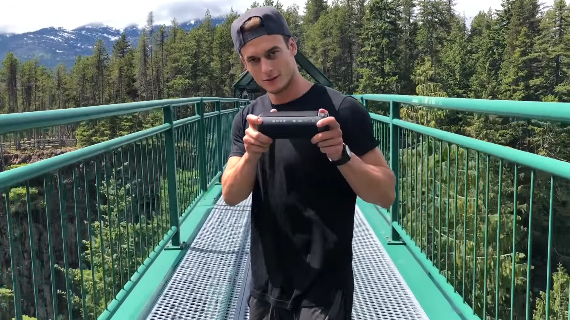 Screenshotter IGOBUNGEEJUMPINGVLOGAbsolutelyBlake 3&rsquo;20&rdquo; 1